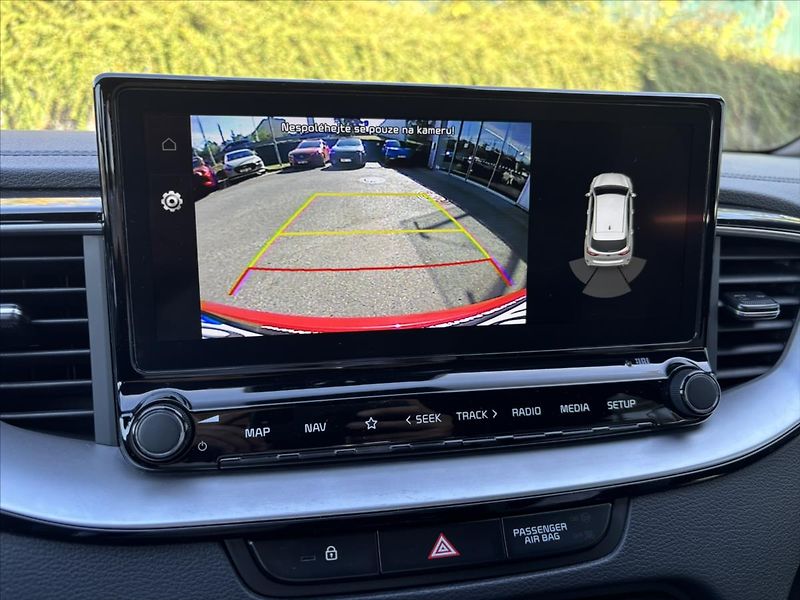 Kia Ceed 1,5 TGDi GT Line 1.ČR TAŽNÉ - fotka 20 z 47