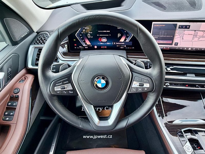 BMW X5 (2025) VZDUCH 2VR SoftClose Tažné HUD - fotka 30 z 51