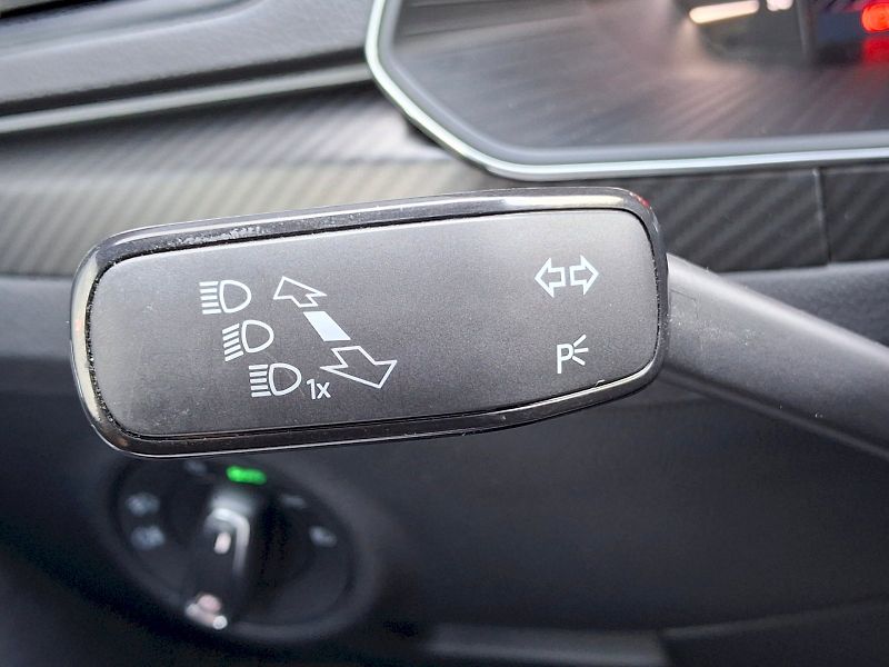 Škoda Superb (2023) Sportline 1.5TSi 110kW - fotka 20 z 35