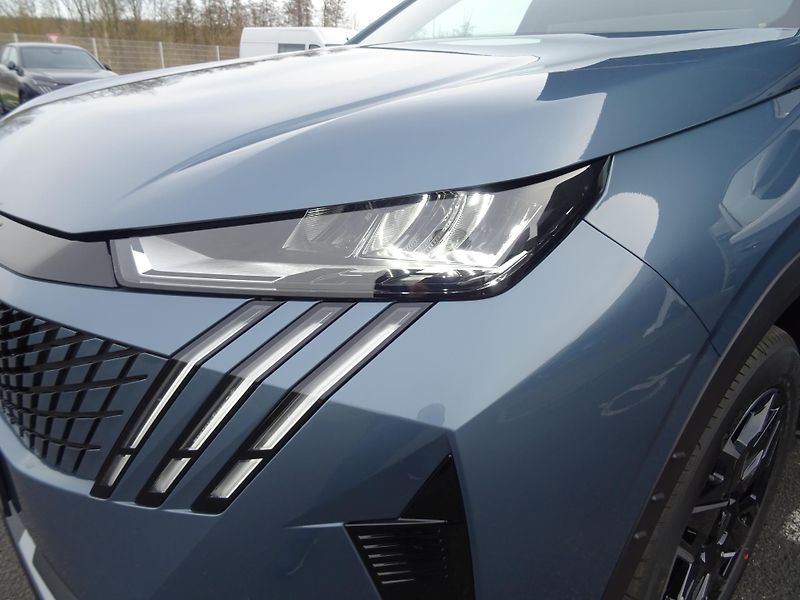 Peugeot 5008 (2026) BUSINESS 145k e-DCS6 5MÍST - fotka 39 z 42
