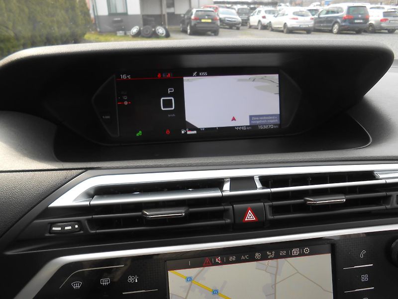 Citroën SpaceTourer 1.6HDi,NAVI, Tažné, Automat!! - fotka 27 z 45