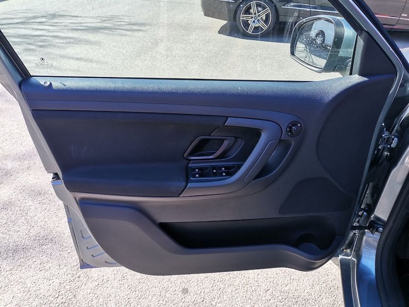 Škoda Fabia (2013) 1.2TSi 63kw FRESH PDC AC Temp. - fotka 9 z 26