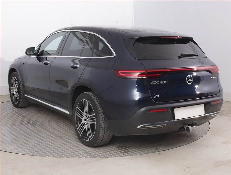 Mercedes-Benz EQC (2022) 400 4MATIC, SoH 95% - fotka 4 z 21