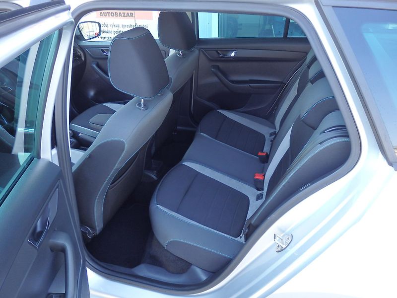 Škoda Fabia 1,2 TSI 66kW DIGI KLIMA, JOY - fotka 7 z 15
