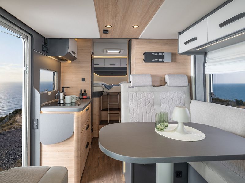 Knaus (2027) L!VE WAVE 650 MEG Platinum Sel - fotka 2 z 7