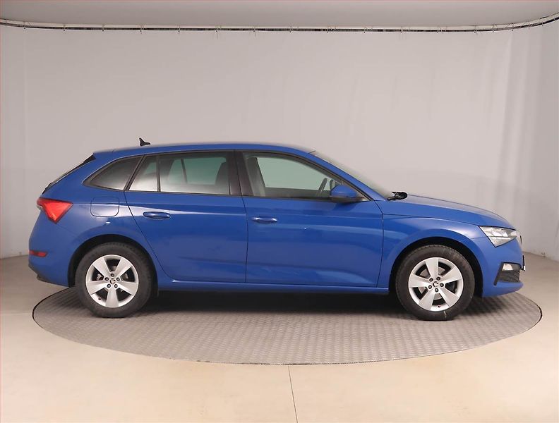 Škoda Scala (2020) 1.5 TSI, ČR,1.maj, Serv.kniha - fotka 6 z 17