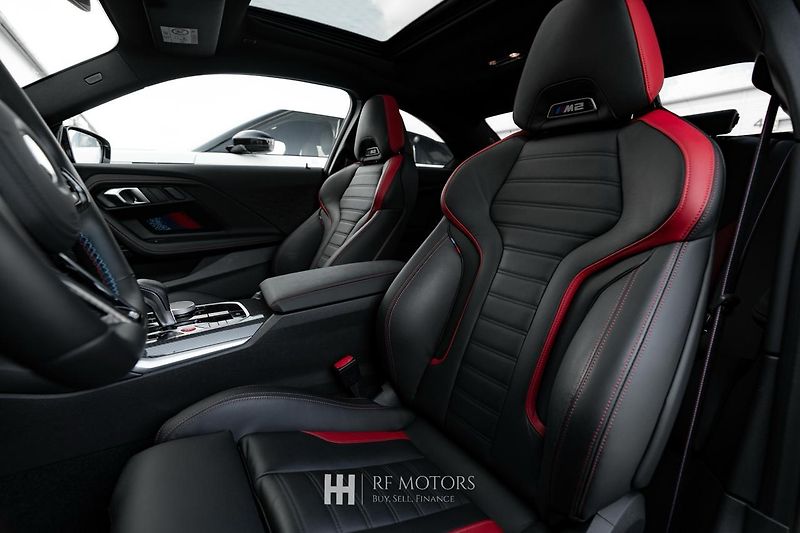 BMW M2 (2025) Coupé 3.0 R6 358kW - fotka 16 z 20