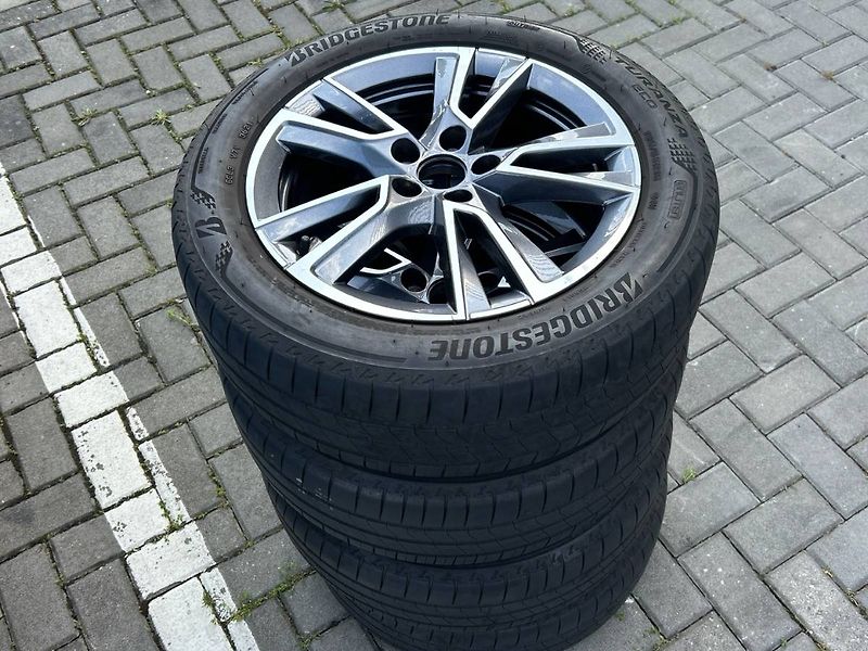 Škoda Fabia (2022) 1.0 TSI 7DSG Style - fotka 19 z 28