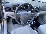 Hyundai Accent (2008) 1.4i, ČR, AC - náhled 12