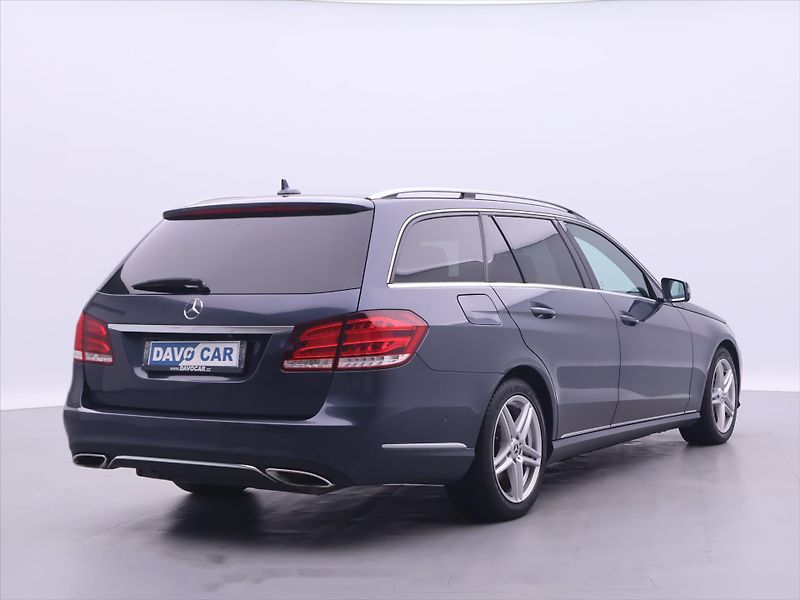 Mercedes-Benz Třídy E 3,0 350 BlueTEC 185kW Avantgar - fotka 7 z 36