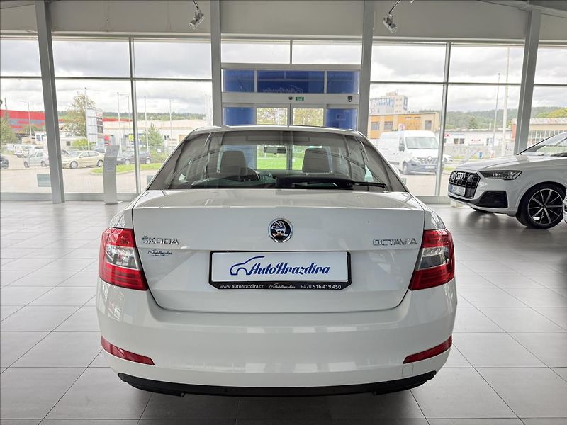 Škoda Octavia 1,6   TDI 66kW,SERVISKA,2.MAJ, - fotka 5 z 23