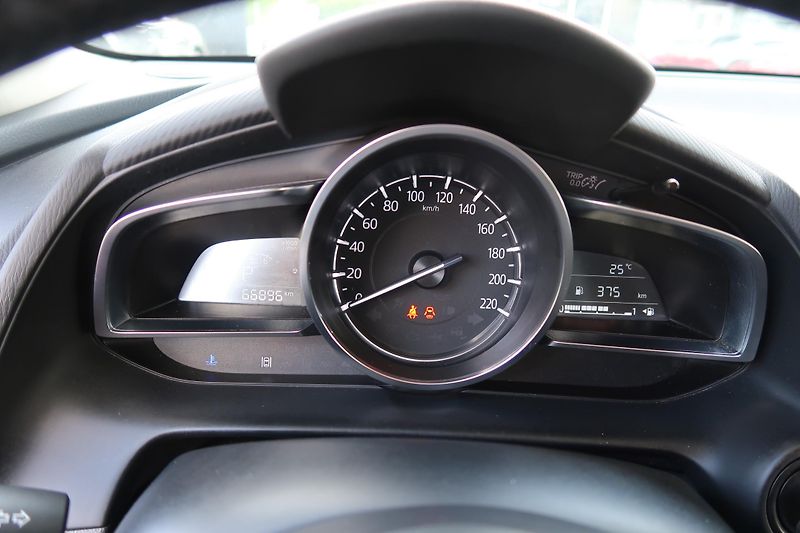 Mazda 2 1,5 G90 AT, kamera, záruka - fotka 22 z 34