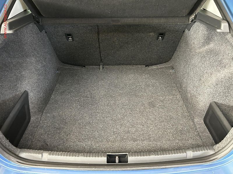 Škoda Rapid (2013) 1.2 TSi, ČR, Klima - fotka 7 z 16
