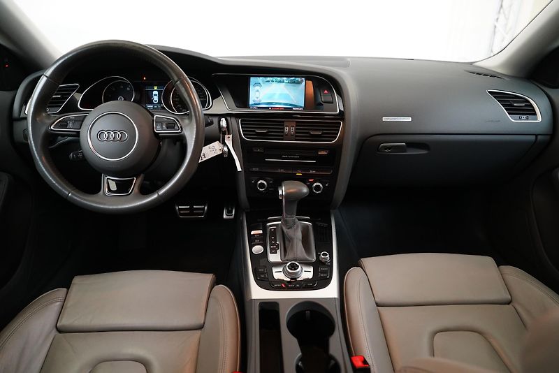 Audi A5 - fotka 6 z 9