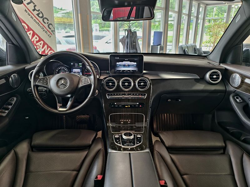 Mercedes-Benz GLC 350e 235kW 4MATIC Plug-In, DPH - fotka 9 z 27