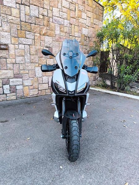 Aprilia (2026) SR GT 400 Dusty Grey - fotka 15 z 18