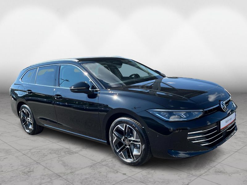 Volkswagen Passat ELEGANCE 2,0 TDI 7DSG 110 kW - fotka 9 z 25