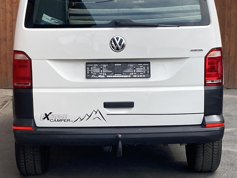 Volkswagen T6 (2017) 2.0TDi 4MOTION  California  - fotka 8 z 33