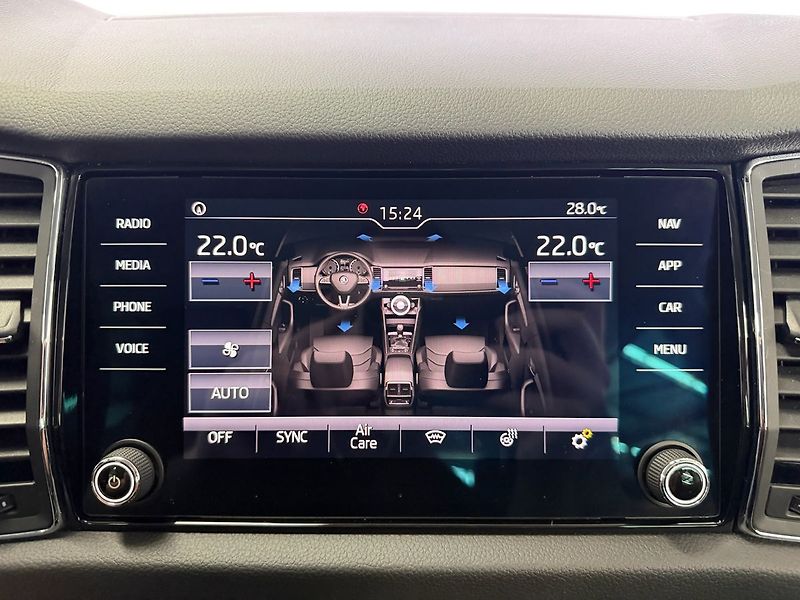 Škoda Kodiaq 2.0TDI DSG 4X4 STYLE PLUS, ACC - fotka 16 z 31