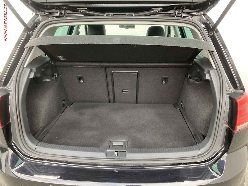 Volkswagen Golf (2013) 1.2 TSi VII, Comfortline - fotka 7 z 18
