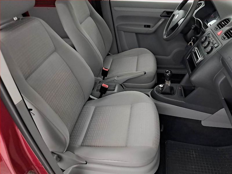 Volkswagen Caddy (2009) Maxi 1.9 TDI, 5Míst, ČR - fotka 9 z 17