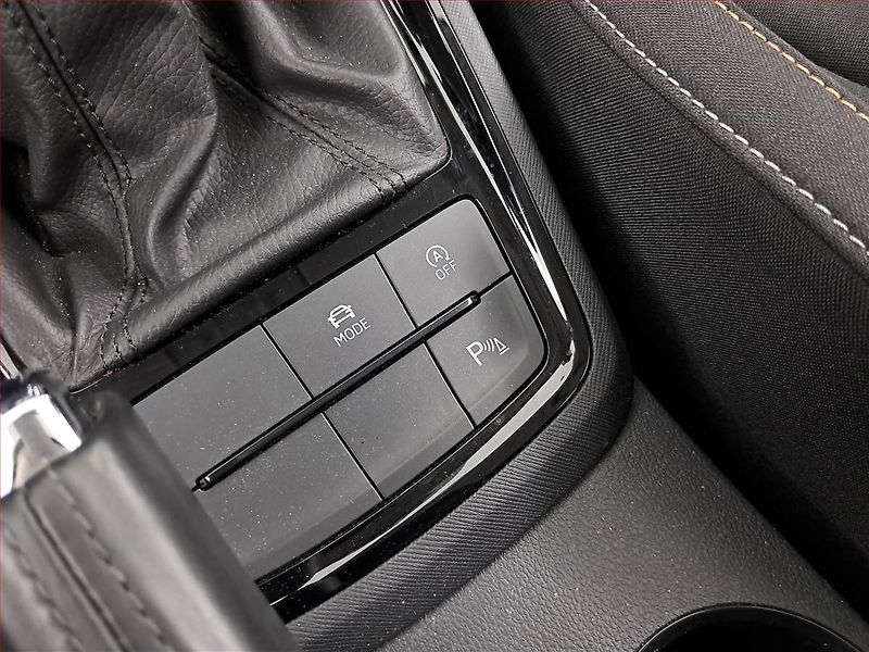 Škoda Kamiq (2024) Ambition 1.0 TSI - fotka 19 z 22