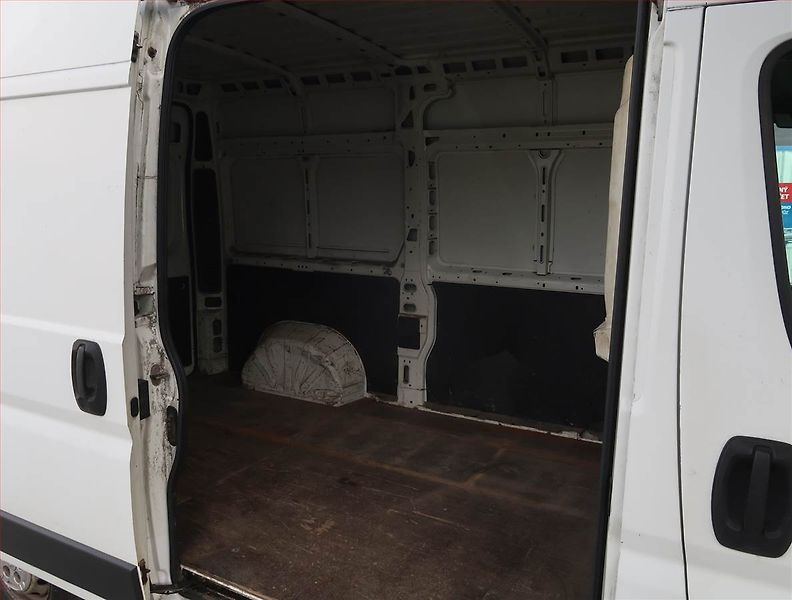 Peugeot Boxer (2007) 2.2 HDi, L2H2, ČR - fotka 14 z 14