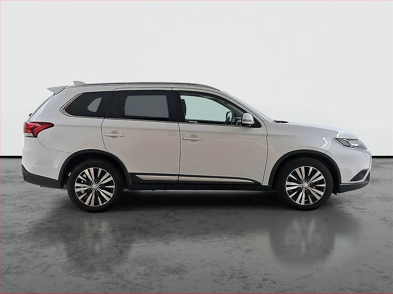 Mitsubishi Outlander (2019) 2.0 - fotka 6 z 20