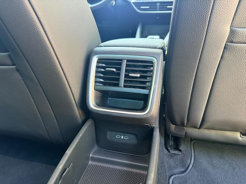 Škoda Octavia Top Selection 2.0 TDI 110kw DS - fotka 22 z 25