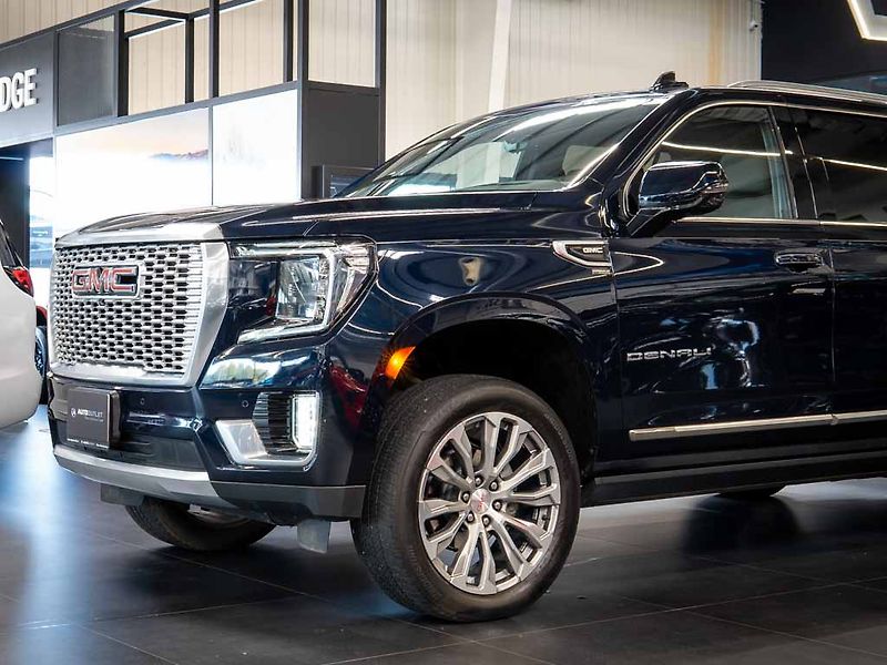 GMC Yukon (2021) 6.2 XL Denali Ultimate Air 4WD - fotka 15 z 44