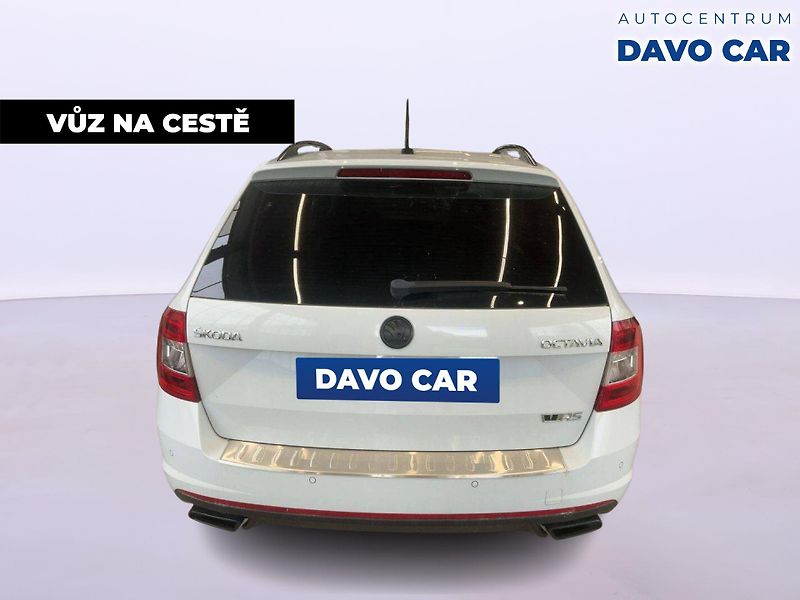 Škoda Octavia 2,0 TSI 169kW RS DSG 1.Maj. - fotka 3 z 11