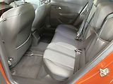 Peugeot 2008 (2021) 1.2 PT, 1.maj,ČR, servis - náhled 10