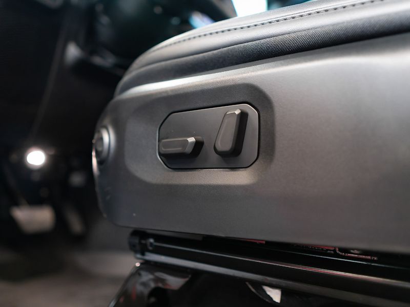 Jeep Wrangler (2026) 3.6 V6 Rubicon Unlimited X - fotka 15 z 38