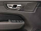 Volvo XC60 B5 AWD DARK PLUS AUT CZ - náhled 29