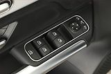 Mercedes-Benz GLA (2025) 200 d, AMG LINE, KEYLESS - náhled 12