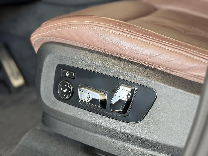 BMW X7 40d xDrive*M-SPORT*Záruka01/28 - fotka 21 z 57