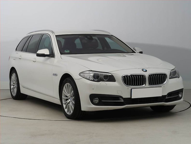 BMW Řada 5 (2015) 530d, Automat, Serv.kniha - fotografie inzerátu