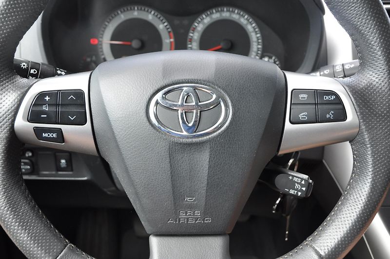 Toyota Auris 1.6 Valvematic 97kW - fotka 10 z 12