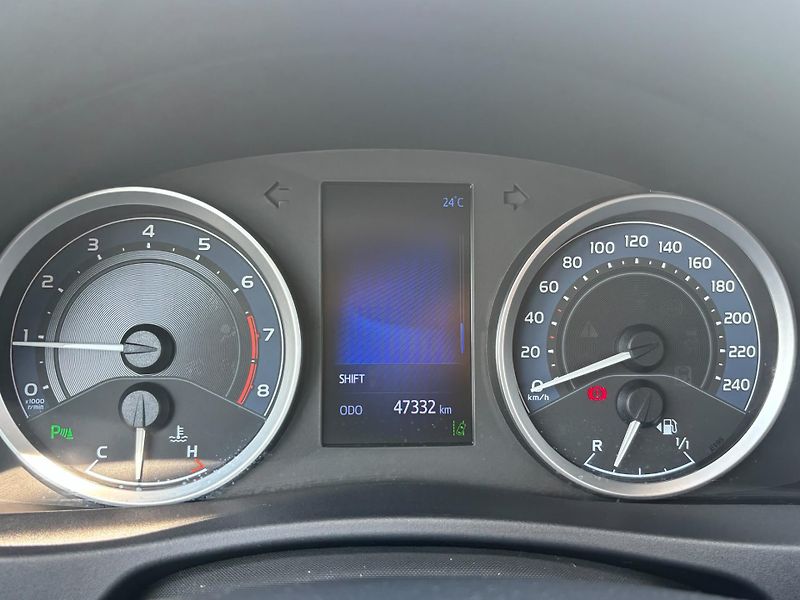 Toyota Corolla 1.6 VVT-i Active Trend Led - fotka 15 z 28