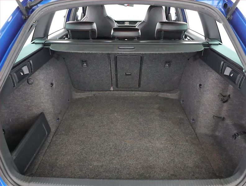 Škoda Octavia (2015) RS 2.0 TDI, Automat, Navi - fotka 14 z 14