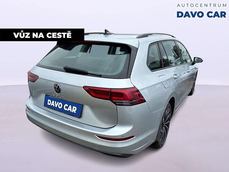 Volkswagen Golf 1.5 TSI EVO 110kW Life DPH CZ - fotka 3 z 12