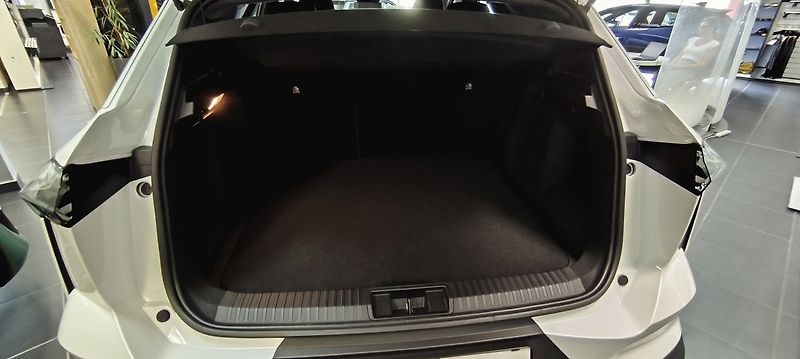 Renault Symbioz (2026) full hybrid E-TECH 160 POBOČKA - fotka 7 z 8