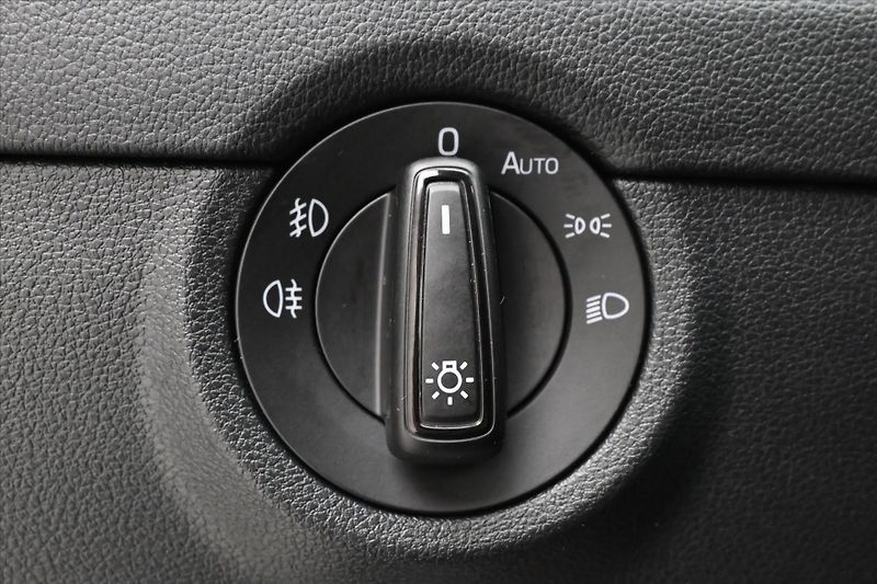 Škoda Octavia 2,0 TDI 110kW Tažné DSG Záruka - fotka 25 z 29