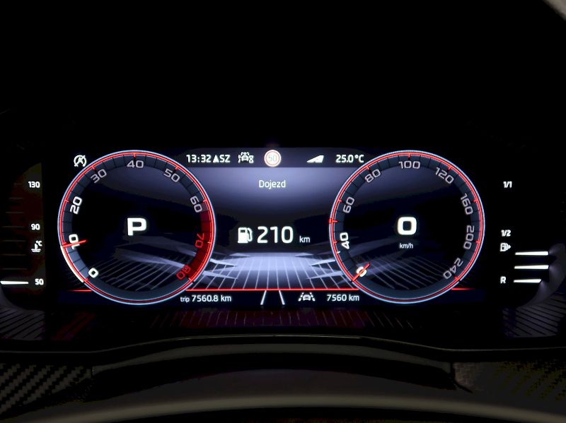 Škoda Scala (2025) MONTE CARLO 1.5TSI 110KW DSG L - fotka 19 z 38