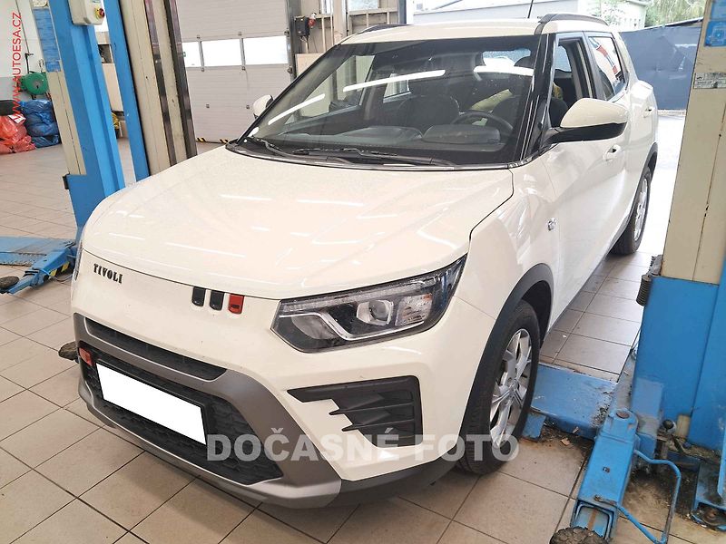 SsangYong Tivoli (2025) 1.5T-GDi, ČR, Navi, AC - fotka 1 z 3