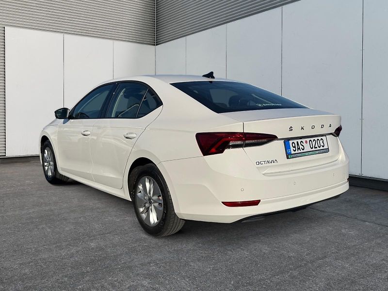 Škoda Octavia (2023) AMBITION 2.0TDI 110kW CZ DPH - fotka 4 z 11
