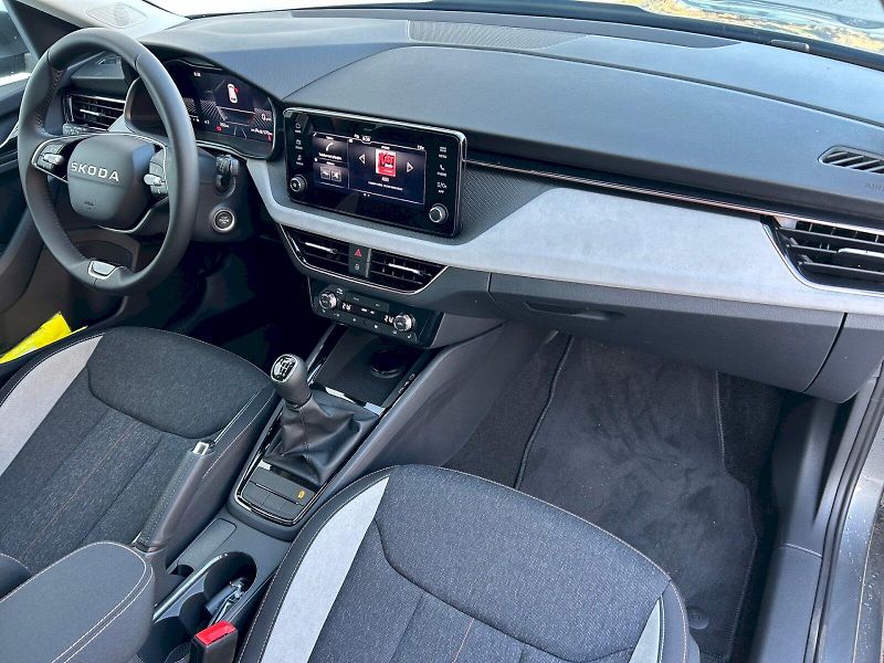 Škoda Kamiq (2026) Top Selection 1.0 TSI 85 kW - fotka 15 z 30