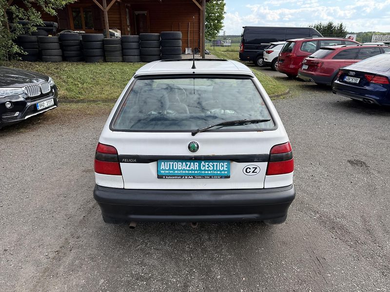Škoda Felicia 1.3i - fotka 4 z 15