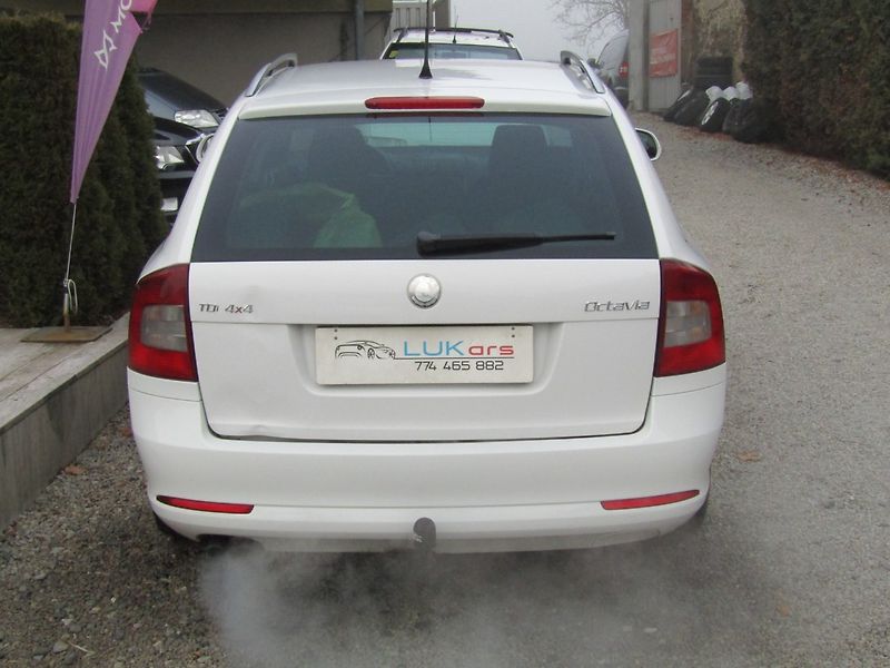 Škoda Octavia (2009) 2.0 TDI 103kW 4X4 - fotka 12 z 36