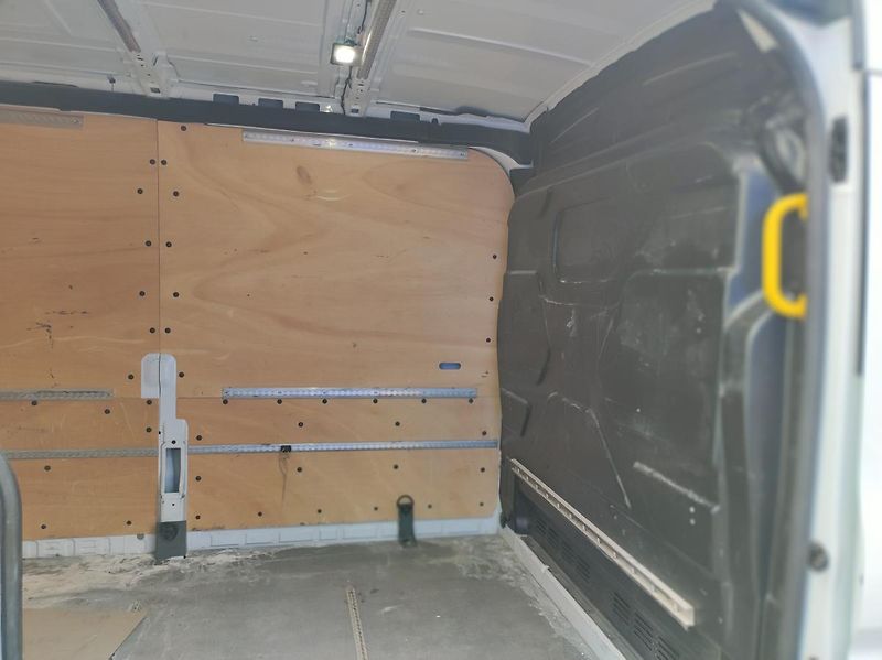 Ford Transit (2018) 2.0,96kW,L3, - fotka 18 z 24